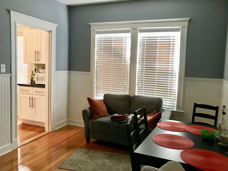 Building Photo - 27 Kelly Rd