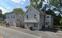 Building Photo - 539 Bridge St