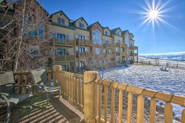 Building Photo - 3524 N Fox Run Dr