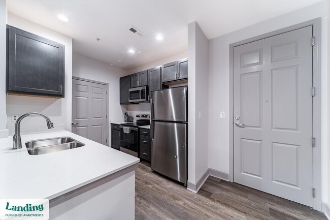 Building Photo - 3031 Eden Ave