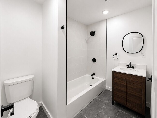 Building Photo - 129 S 51st St
