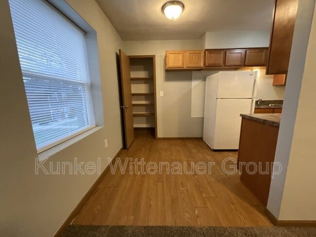 Building Photo - 1810 Jamestown Rd