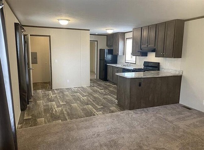 Building Photo - ELEGANT CARY HOME