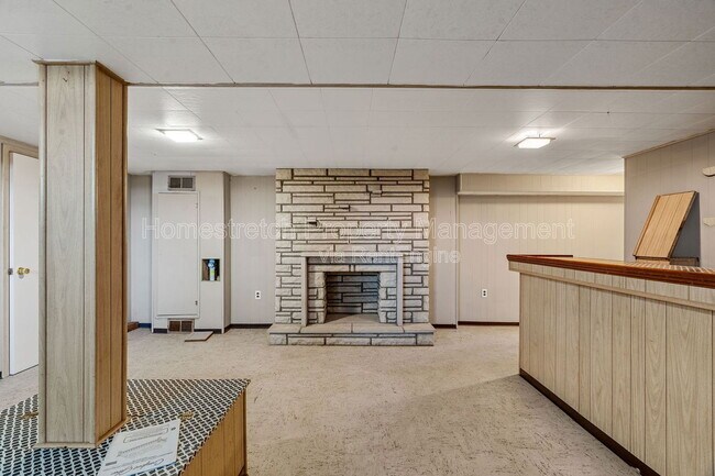 Building Photo - 2220 Argo Dr