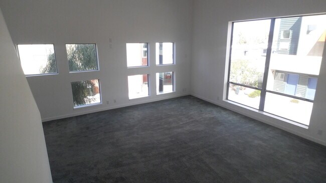 Building Photo - 223 Dougram Ave