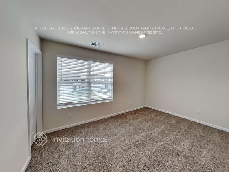 Building Photo - 5141 Cameron Cmns Pkwy