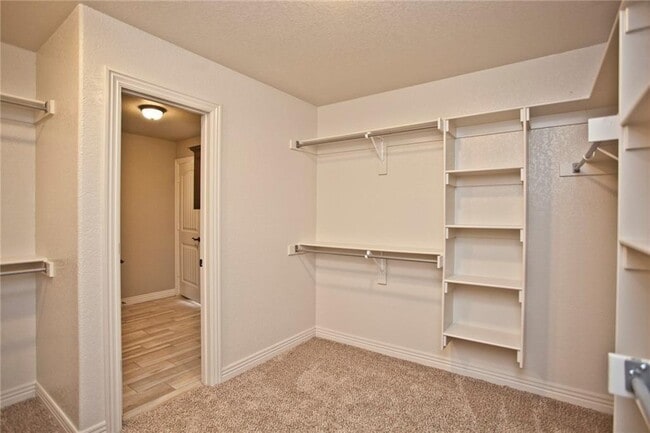 Building Photo - 728 NW 64th Ave