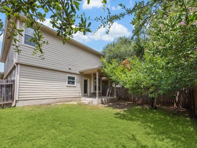 Building Photo - 8721 Blackvireo Dr