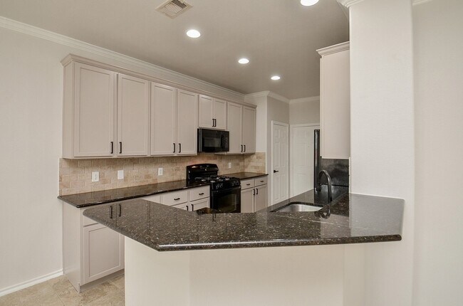 Building Photo - 6458 Calgary Woods Ln