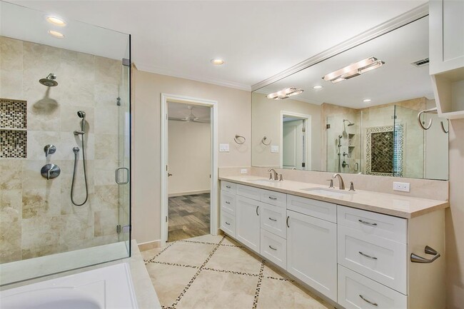 Building Photo - 427 Ashford Forest Dr
