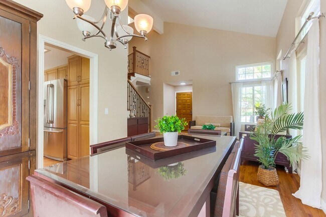 Building Photo - Stunning 4 Bed, 3 Bath Home on Cul-de-Sac in Scripps Ranch - No Pet Allowed