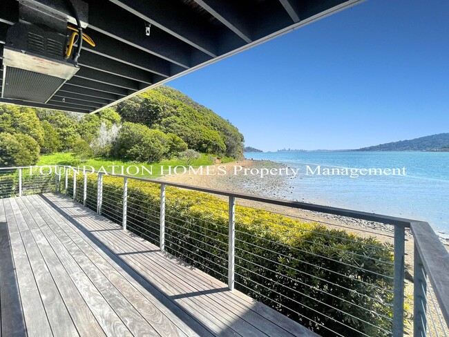 Building Photo - VIDEO - Ultra-Luxury Unit with SF City View - FOUNDATION