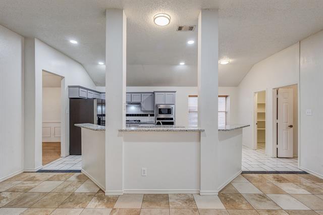 Building Photo - 1505 High Country Ln