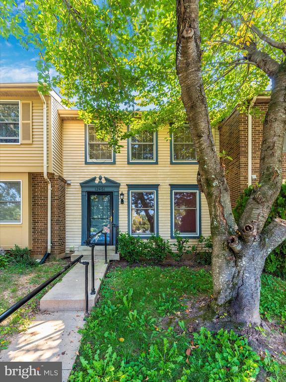 Building Photo - 12461 Quail Woods Dr