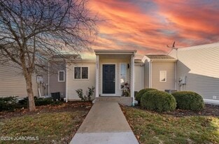 Building Photo - 1623 Timber Creek Dr