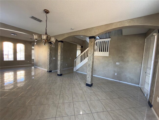 Building Photo - 1927 White Heron Bay Cir