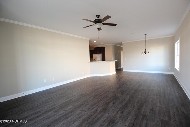 Building Photo - 2224 Brookville Dr