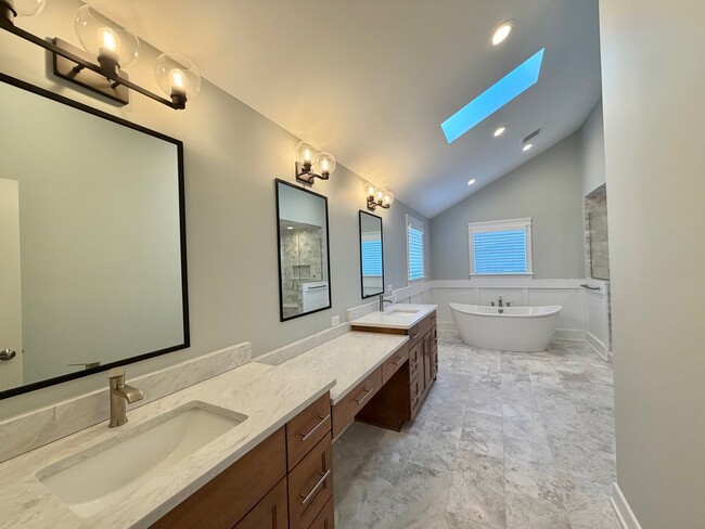 Building Photo - 4524 Sterling Rd