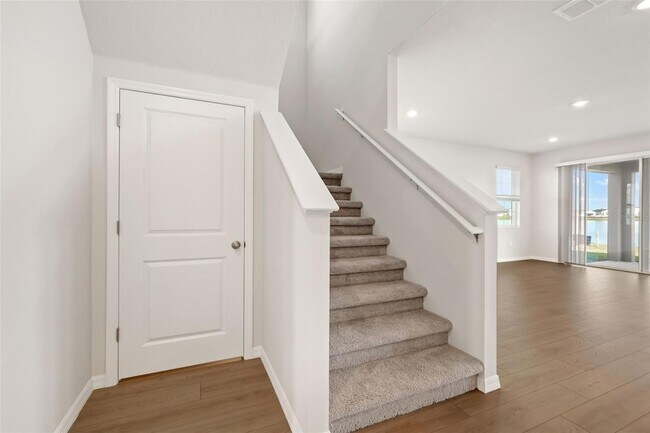 Building Photo - 17107 James Trl