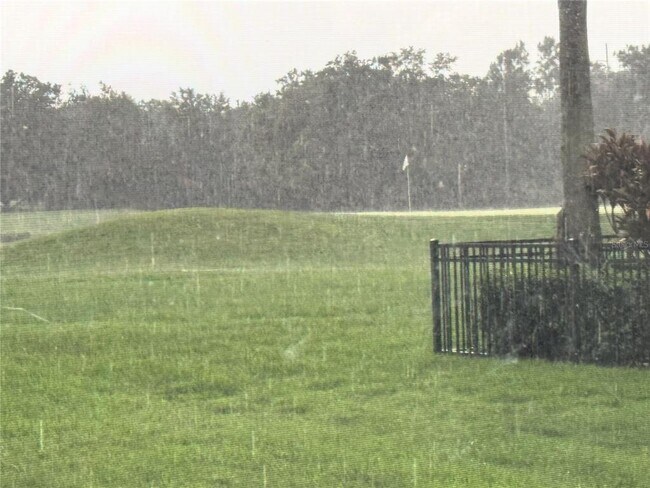 Building Photo - 417 Lake Butler Dr