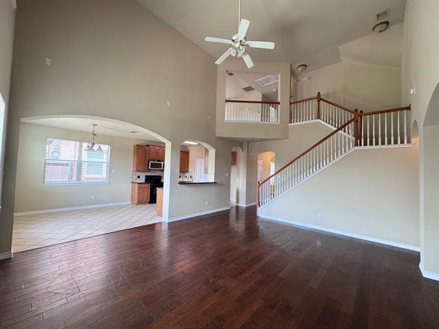 Building Photo - 229 Northwood Dr