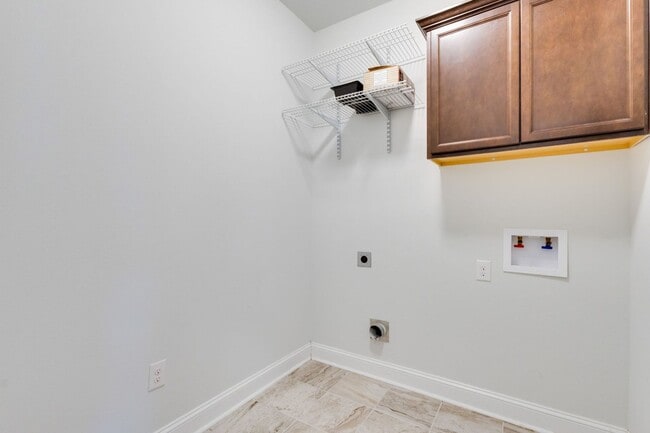 Building Photo - FOR RENT In Youngsville!