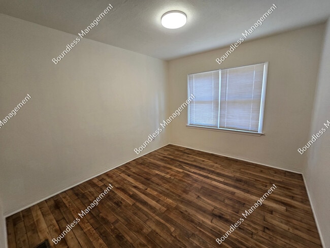 Building Photo - 1264 Byewood Ln SW