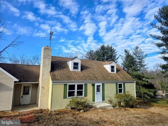 Building Photo - 128 Valley Green Dr