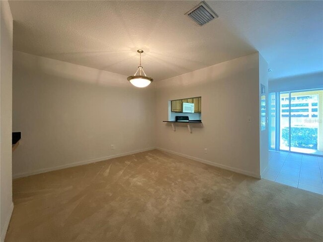 Building Photo - 253 Castlekeeper Pl