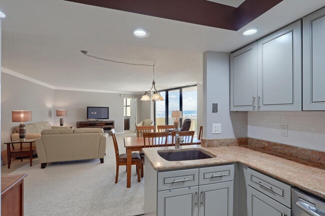 Building Photo - 2800 N Ocean Dr