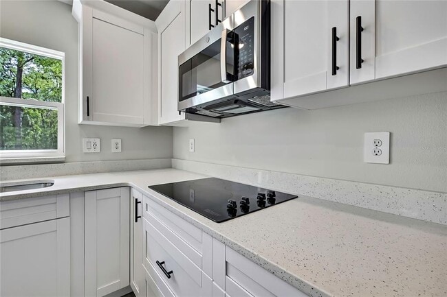 Building Photo - 6360 SW 156th St