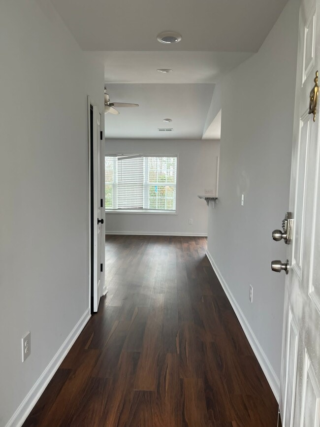 Building Photo - 315 Timberfield Way