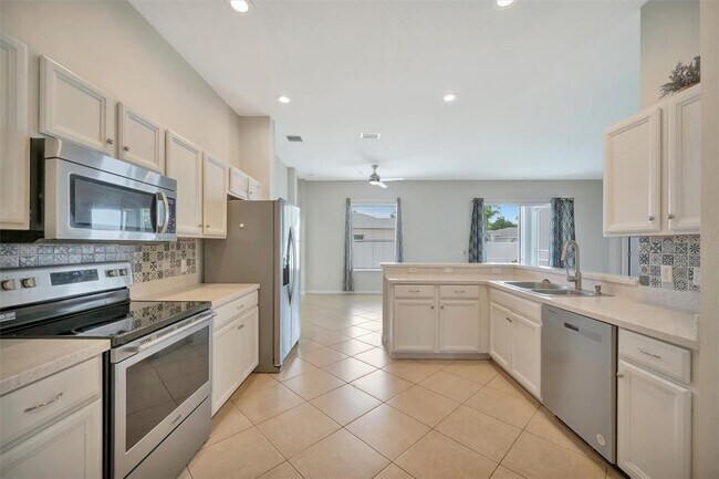 Building Photo - 4802 Bookelia Cir