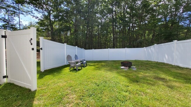 Building Photo - 285 Berwick Rd