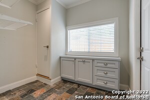 Building Photo - 526 Marchmont Ln