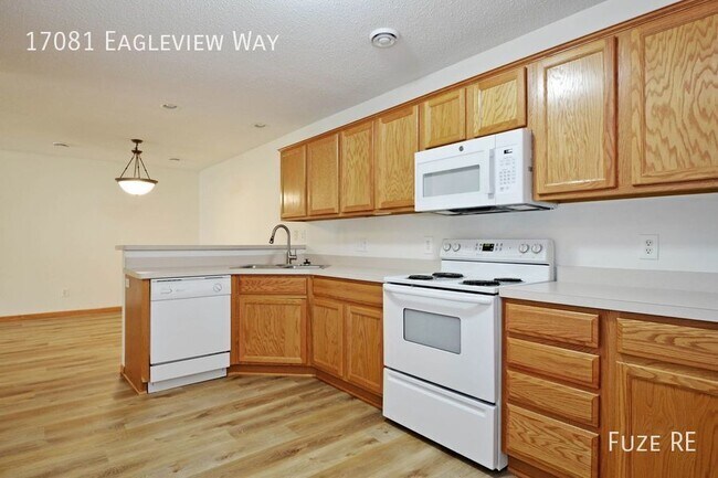 Building Photo - 17081 Eagleview Way