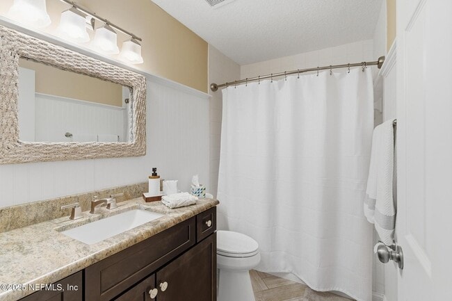 Building Photo - 128 Seminole Rd