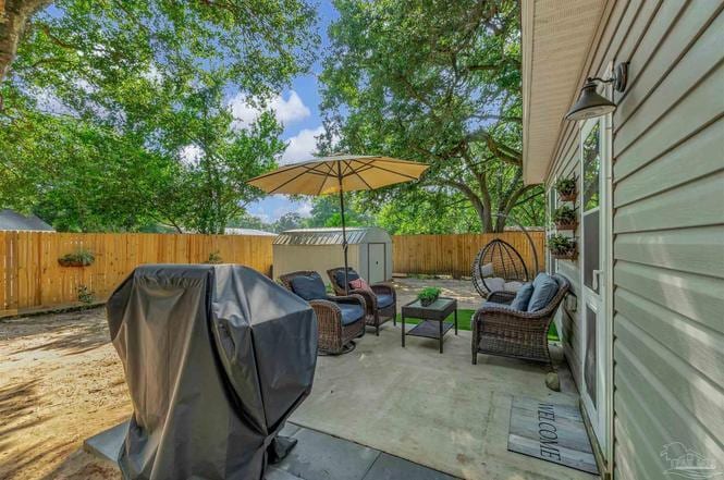 Building Photo - 4675 Geneva Dr