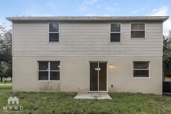 Building Photo - 2724 Breezy Meadow Rd