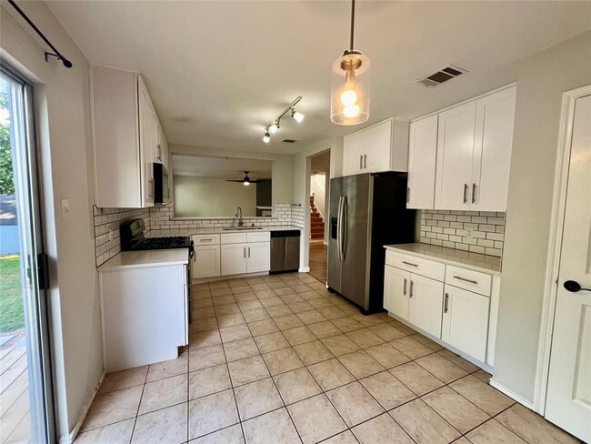 Building Photo - 20805 Jumpers Delight Ln