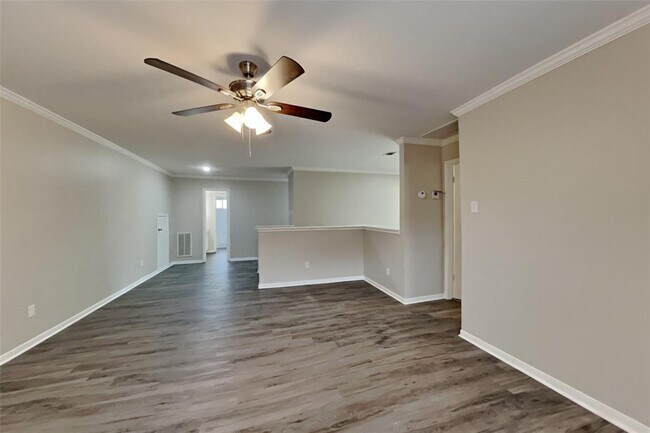 Building Photo - 25830 Richards Rd