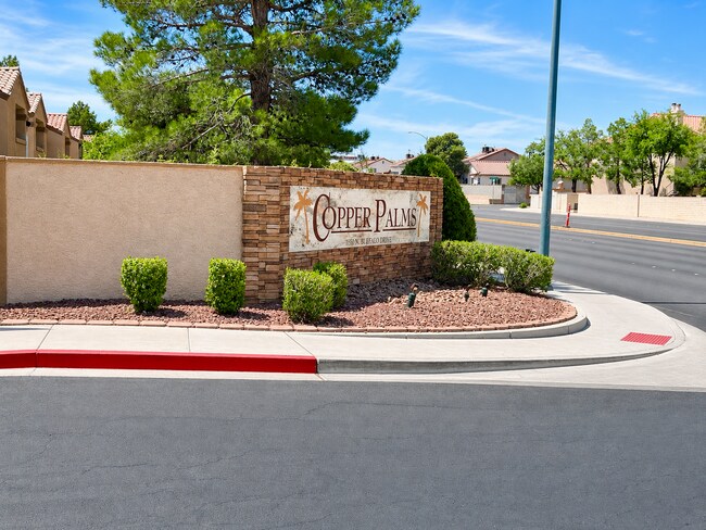 Building Photo - Beautifully Updated Condo in Gated Copper Palms Community