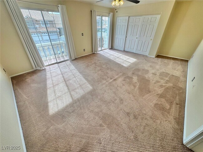 Building Photo - 8240 Tivoli Cove Dr