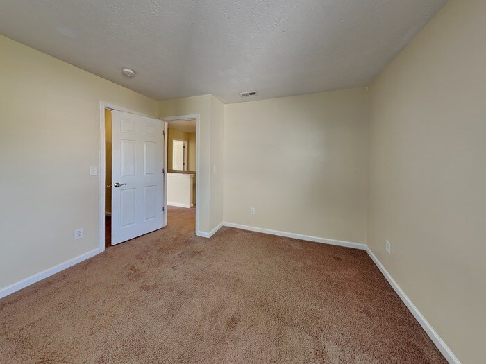 Building Photo - 10414 Bellchime Ct