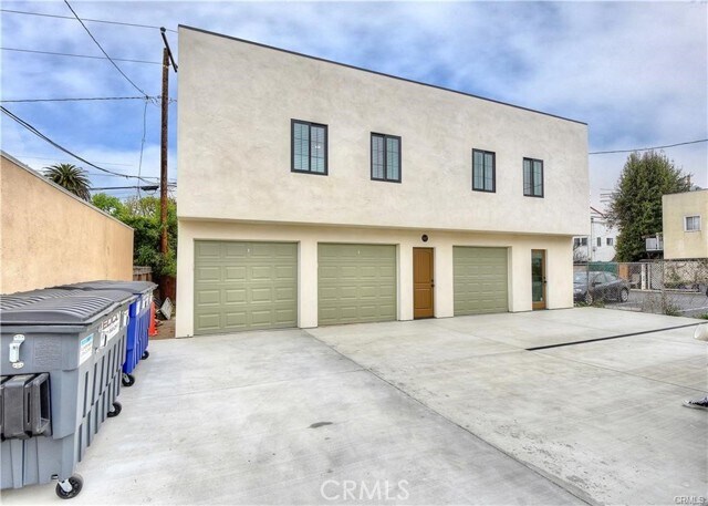 Building Photo - 375 Termino Ave