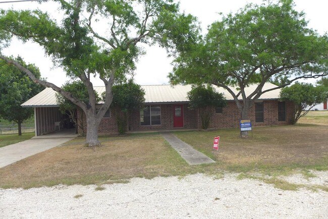 Primary Photo - 25 Hwy 87
