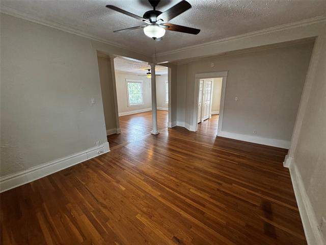 Building Photo - 4932 Victor St