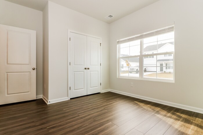 Building Photo - 360 Augustine Dr