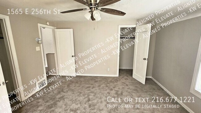 Building Photo - 1565 E 256th St