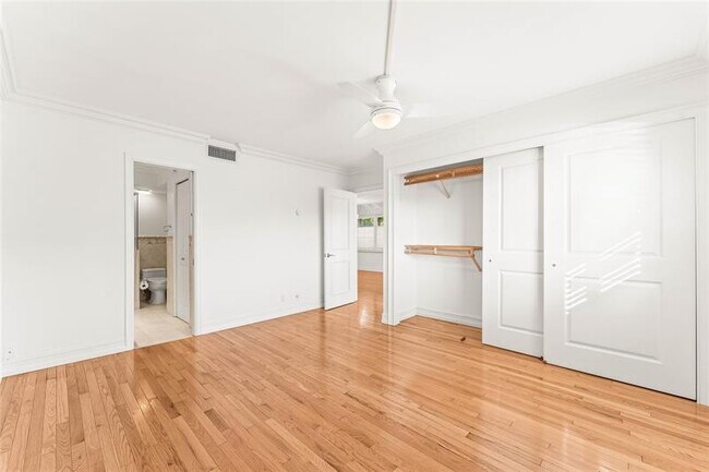 Building Photo - 750 NE Spanish River Blvd